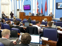Депутаты предложили освободить некоторых россиян от взносов на капремонт